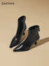 達芙妮高跟短靴女細跟氣質(zhì)春季單靴2026新款百搭歐美風(fēng)踝靴女靴 黑色 35 (225mm) 標準碼 曬單實(shí)拍圖