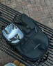 潮句新款雙肩包輕便通勤書(shū)包大容量背包男女大學(xué)生電腦玩偶旅行包 黑色 曬單實(shí)拍圖