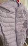 鴨鴨（YAYA）輕薄款羽絨服女保暖時(shí)尚短款秋冬季連帽輕便外套 曬單實(shí)拍圖