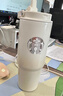 星巴克（Starbucks）杯子 經(jīng)典系列保溫吸管杯 高顏值大容量隨行水杯男女士送禮禮物 漸變款不銹鋼雙飲口提手杯820ml 曬單實(shí)拍圖