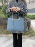 JINGSHI鱷魚(yú)紋大容量手提包女2026新款氣質(zhì)百搭中年媽媽斜挎包母親節禮物 藍色 曬單實(shí)拍圖