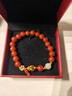 央創(chuàng  )時(shí)尚中國黃金馬年本命年手鏈女士護身符紅瑪瑙手串新年生日禮物足銀 曬單實(shí)拍圖
