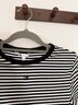 TOMMY JEANS26春夏新款女裝美式潮流辣妹條紋羅紋修身內搭短袖上衣T恤 黑白條紋0AQ XS 曬單實(shí)拍圖