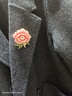 伊黛兒奢華氣質(zhì)牡丹花胸針女士2026新款高端西服別針高檔配飾38節禮物 XZ0729牡丹花胸針 曬單實(shí)拍圖