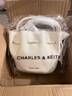 CHARLES&KEITH26春季新品抽繩簡(jiǎn)約手提水桶包斜挎包CK2-10271696 Cream奶白色 曬單實(shí)拍圖