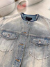 MO&Co.牛仔夾克懷舊洗磨淺藍棉質(zhì)剪口無(wú)領(lǐng)短款廓形外套摩安珂 牛仔淺藍色 M 165 曬單實(shí)拍圖