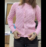 Polo Ralph Lauren 拉夫勞倫  女裝 經(jīng)典款修身版絞花編結棉針織開(kāi)襟衫 650-淺粉色 S 曬單實(shí)拍圖