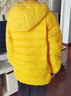 鴨鴨（YAYA）兒童羽絨服輕薄男女童裝秋冬男童小童中大童輕便冬裝外套D 黃色 110 曬單實(shí)拍圖