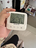 志高（CHIGO）家用室內溫度計帶笑臉時(shí)鐘嬰兒房電子數顯溫濕度計溫度表 ZG-8036 曬單實(shí)拍圖