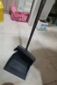 加大掃把簸箕家用軟毛組合單個(gè)掃地撮箕掃帚加厚頭發(fā)套裝笤帚 掃把套裝兩件套【淺灰】 曬單實(shí)拍圖