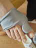 LUCYLEE拇指外翻矯正器醫用級腳趾矯正器可穿鞋兒童成人夜用大腳趾分趾器 日用一對【灰色】升級款腳趾矯正護理套 均碼 曬單實(shí)拍圖