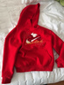 耐克（NIKE）馬年限定脫韁系列新年大童連帽衛衣春季男女童NIKE IQ3934 曬單實(shí)拍圖