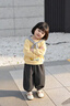 靚貝城堡女童春季卡通印花披肩衛衣女寶寶條紋褲兩件套洋氣時(shí)尚休閑套裝潮 黃色 110 曬單實(shí)拍圖