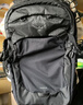 OSPREY 小鷹對流32L雙肩包 戶(hù)外徒步登山包通勤旅行包  黑色 32L 曬單實(shí)拍圖