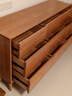 源氏木語(yǔ)實(shí)木斗柜簡(jiǎn)約抽屜柜中古風(fēng)櫻桃木床尾柜儲物柜1.5m九斗柜 曬單實(shí)拍圖