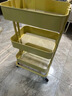 宜家（IKEA）拉斯克家居小推車(chē)三層置物架移動(dòng)茶水桌客廳咖啡桌廚房?jì)ξ锸占{架 米色黃色大號 35*45*77cm 曬單實(shí)拍圖