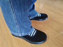 同源和老北京布鞋女春夏新款正品酒店防滑軟底平絨工作鞋舒適舞蹈媽媽鞋 黑色 -標準尺碼 37 曬單實(shí)拍圖