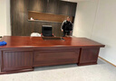 信京老板辦公桌中式大班臺辦公室主管桌子貼紙木皮老板桌椅組合1.6米 曬單實(shí)拍圖