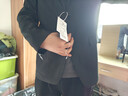 羅蒙西服套裝男士商務(wù)修身西裝男職業(yè)正裝小西服新郎伴郎結婚禮服外套 黑色雙扣【西服+西褲+馬甲+襯衫 2XL /180【130-145斤】+7件禮品 曬單實(shí)拍圖