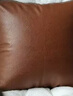 駱易家（Lorica）輕奢抱枕客廳沙發(fā)大靠墊高級感靠枕枕頭腰枕加厚皮革靠背墊抱枕套 【皮革抱枕】陌野-棕色 50cm*50cm 含枕芯 （枕套+枕芯） 曬單實(shí)拍圖