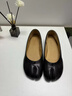 百麗（Belle）【92系列】復古平底鞋女26春新款商場(chǎng)真皮輕便單鞋H8034AQ6預售 黑色 37 曬單實(shí)拍圖