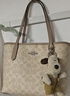蔻馳（COACH） 官方授權 CITY 23經(jīng)典雙C標志印花女士單肩手提包托特包女包 沙黃色/灰褐色CU759SVPWH 曬單實(shí)拍圖