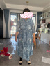金菊【雙縐19姆米桑蠶絲100%】25夏季寬松大版花邊V領(lǐng)真絲女連衣裙子 藍色 2XL 曬單實(shí)拍圖