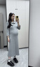 Sellynear孕婦春裝2026新款連衣裙時(shí)尚修身顯瘦翻領(lǐng)中袖針織裙 月光花灰 M 曬單實(shí)拍圖