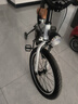 鳳凰兒童自行車(chē)男女小孩初學(xué)腳踏車(chē)鎂合金輔助輪自行車(chē) 法拉利 輻條輪銀色-抱剎-輔助輪+車(chē)燈 18寸【適合115-150cm】 曬單實(shí)拍圖