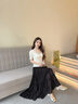 歌力思（ELLASSAY）2026新款云上舞白溫柔松弛慵懶A字傘型荷葉邊半身裙女EWB371Q012 經(jīng)典黑 XS 曬單實(shí)拍圖