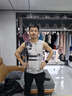 奧尼捷（AONIJIE）跑步背心男戶(hù)外運動(dòng)坎肩馬拉松風(fēng)洞透氣速干T恤無(wú)袖背心 黑白【男款】 L 曬單實(shí)拍圖