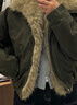 UR2025冬季新款女裝流光風(fēng)拼接毛絨翻領(lǐng)超寬松棉服UYV150082 曬單實(shí)拍圖