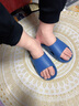 潔麗雅（Grace）足弓支撐拖鞋男士夏季2026新款居家室內按摩浴室洗澡防滑涼拖鞋女 藏青色 42-43 【適合41-42碼】 曬單實(shí)拍圖