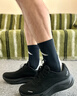 安踏PG7丨旅步2運動(dòng)鞋男子緩震跑步鞋子男軟底舒適男鞋112525546 【旅步2】基礎黑-7 43 （男9.5） 曬單實(shí)拍圖