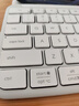 羅技（Logitech）K950無(wú)線(xiàn)藍牙鍵盤(pán) 雙模靜音鍵盤(pán)辦公鍵盤(pán)薄膜筆記本電腦Mac平板ipad鍵盤(pán) 108鍵全尺寸家用超薄便攜 珍珠白 曬單實(shí)拍圖