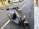 新日電動(dòng)摩托車(chē)72V38Ah石墨烯電池長(cháng)續航電摩1200W大電機智能電動(dòng)車(chē)通勤代步外賣(mài)兩輪電瓶車(chē) 隕石灰 72V38Ah 曬單實(shí)拍圖