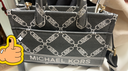 MICHAEL KORS輕奢MK女包 Gigi 通勤旅行包托特包 小號 黑白 曬單實(shí)拍圖