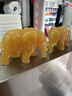 天然玉石米黃玉吸水風(fēng)水大象擺件一對擺設石雕石頭小象飾品招財 長(cháng)15cm一對 曬單實(shí)拍圖