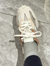 NEW BALANCE NB官方情侶款毛絨鞋帶輕便百搭舒適厚底休閑鞋327系列 米色/白色/米白色 U327WTL 40.5 (腳長(cháng)25.5cm) 曬單實(shí)拍圖