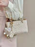 迪士尼（Disney）包包女包戴妃包輕奢小眾高級感斜挎手提包女生實(shí)用生日禮物送女友 戴妃包-奶油白【品牌禮盒+包包掛件】 曬單實(shí)拍圖