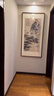 萱木堂玄關(guān)裝飾畫(huà)新中式水墨風(fēng)景畫(huà)掛畫(huà)書(shū)房客廳茶室走廊過(guò)道入戶(hù)山水畫(huà) 張大千《山水調》 成品寬70cm*高140cm 北美黑胡桃（榫卯圓角） 曬單實(shí)拍圖