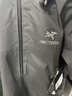 始祖鳥(niǎo)（ARC'TERYX）BETA Jacket 防風(fēng)透氣連帽  海拔徒步 防水硬殼 沖鋒衣 男款 黑色 M【140-170】 曬單實(shí)拍圖