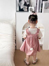 G.duck小黃鴨童裝女童夏季連衣裙套裝2026新款兒童夏裝小女孩短袖背帶裙 粉色送小兔掛件 90 cm 曬單實(shí)拍圖