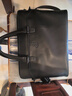 暇步士（Hush Puppies）公文包商務(wù)男士手提包新款真皮大容量電腦包手提及單肩斜挎包 黑色【官方直發(fā) 假一罰十】 大包可容納14英寸 曬單實(shí)拍圖