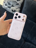 素洛適用蘋(píng)果17promax手機殼卡通可愛(ài)k貓公仔iPhone16pro高顏值超好看少女心15時(shí)尚帶掛繩女14軟邊防摔 粉底皮紋線(xiàn)條KT【單殼】 iPhone 17 Pro 曬單實(shí)拍圖
