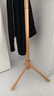 穩納 衣帽架 衣架落地 實(shí)木掛衣架 陽(yáng)臺臥室衣服架  原木色三腳款3176 曬單實(shí)拍圖