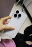AppleiPhone 14 Pro【24期免息】 蘋(píng)果14Pro 國行5G全網(wǎng)通 蘋(píng)果二手手機 銀色【曬單有禮】 【95新】256G【限時(shí)特惠+三年店保+豪華禮包】 曬單實(shí)拍圖