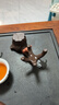 來(lái)點(diǎn)喜上眉檔創(chuàng  )意紫砂茶寵擺件蓋置茶漏托過(guò)濾底座功夫茶具茶道零配件 黑色喜上眉梢-紅喜鵲 曬單實(shí)拍圖