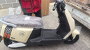 愛(ài)瑪電動(dòng)摩托車(chē) 輝騰長(cháng)續航大動(dòng)力智能APP操控72V電池輕便高速電瓶車(chē)大牌極酷愛(ài)瑪電動(dòng)車(chē)電摩  茶白 曬單實(shí)拍圖