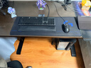 樂(lè )歌黑武士MAX電競桌電動(dòng)升降電腦桌站立辦公1.4m橡膠木 曬單實(shí)拍圖